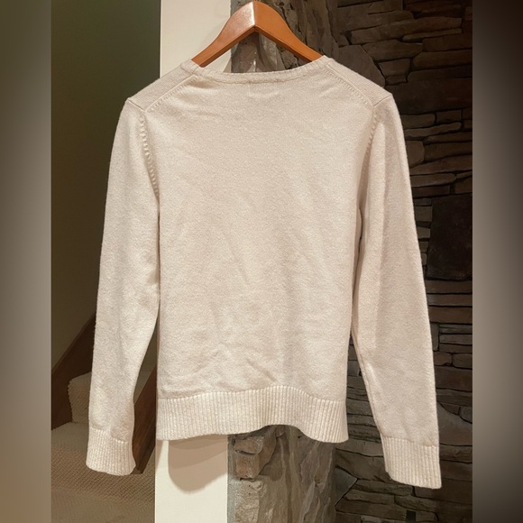 Cream colored lambs wool sweater - Picture 2 of 5